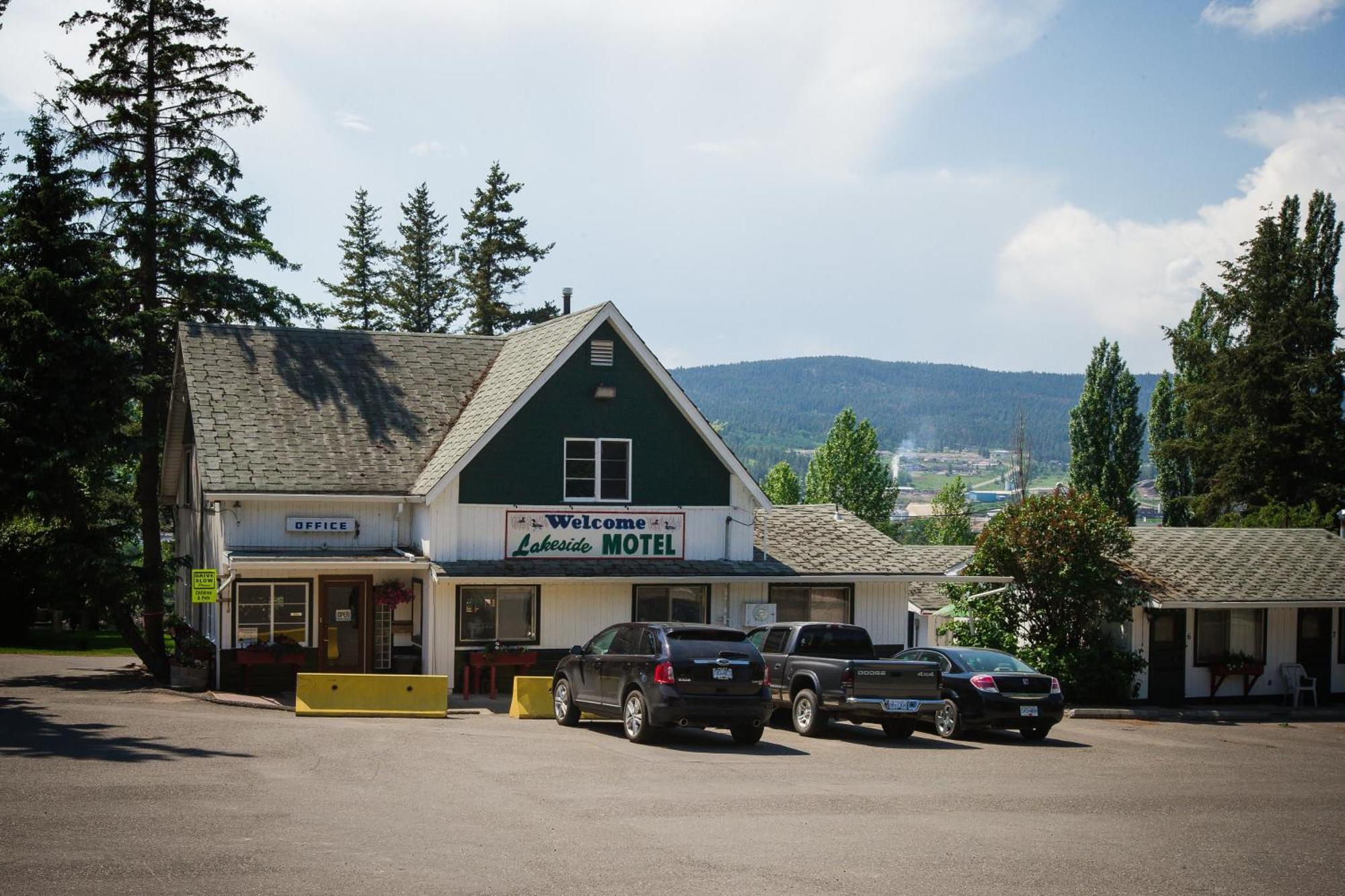 Lakeside Motel 윌리엄스레이크 외부 사진